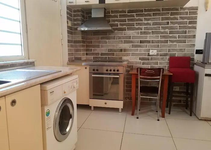 Lovely Appartament 1-3 Apartment Tirana