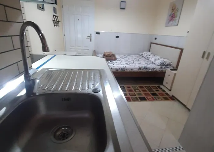 Lovely Appartament 1-3 Apartment Tirana